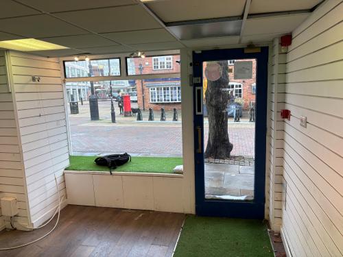 150 High Street, Solihull, B91