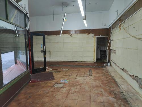 328-330 Pound Road, Oldbury, B68