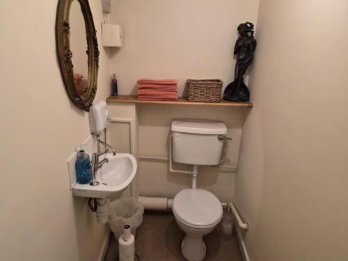 1a, Castle Street, Tunbridge Wells, TN1