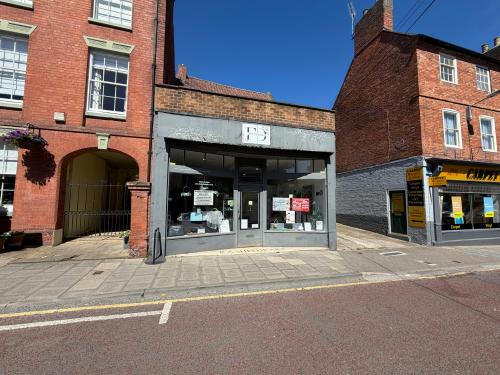 35 Appleton Gate, Newark, NG24