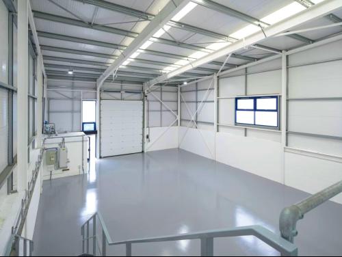 Unit 4 Hutton Industrial Estate, Brentwood Trade Park, Tallon Road, Brentwood, CM13