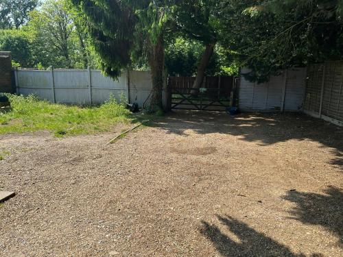 21-22b Station Parade, Virginia Water, GU25