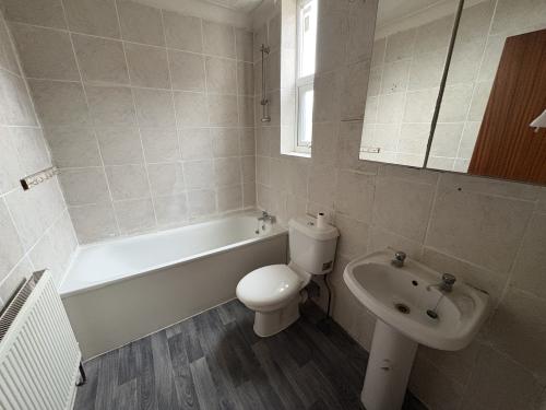 2A Peveril Road, Sholing, Southampton, SO19