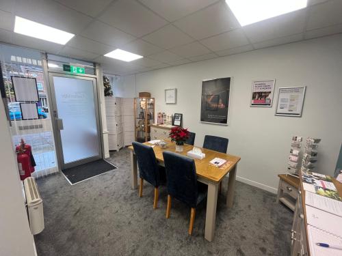 13 Main Street, Evington, Leicester, LE5