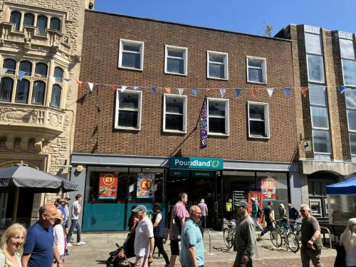 7/8 East Street, Chichester, PO19