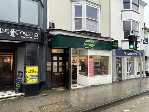 39 High Street, Tenterden, TN30