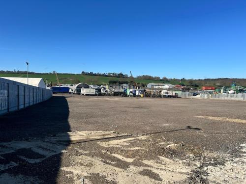 Rush Green Motors, London Road, Langley, Hitchin, SG4