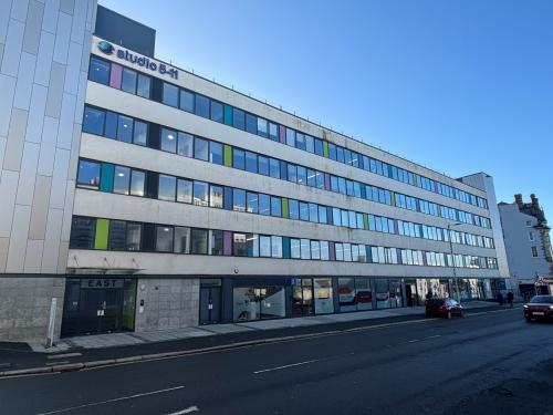 Studio 5-11, Plymouth, PL1