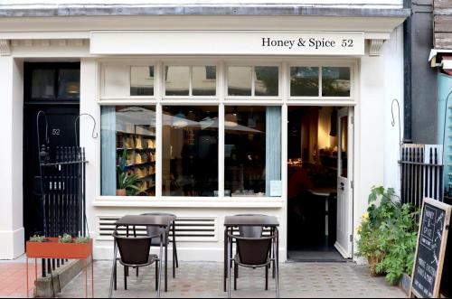 52 Warren Street, Fitzrovia, London, W1T