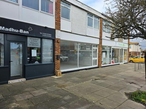 6 New Parade, East Wittering, Chichester, PO20
