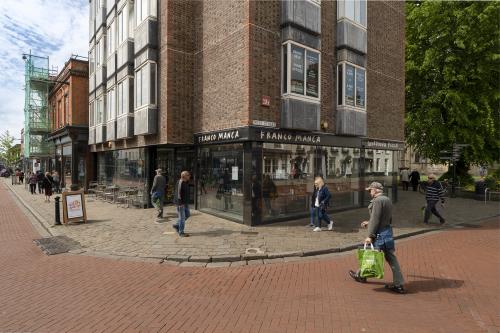 1-3 South Street, Chichester, PO19
