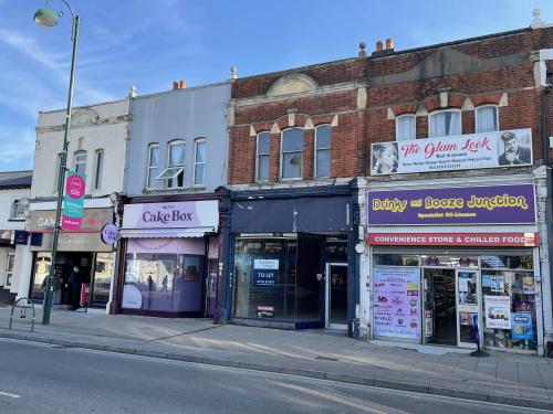 67 High Street, Shirley, SO15