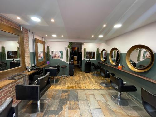 24, Park Road, Crouch End, London, N8