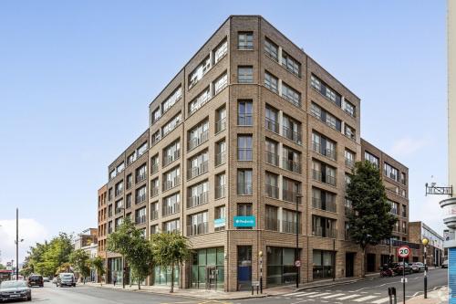 Cally Yard, Caledonian Road, Islington, London, N7