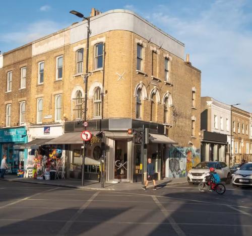 43 Denmark Hill, Camberwell, London, SE5