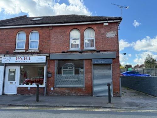 2 Torrington Road, Ashford, TN23