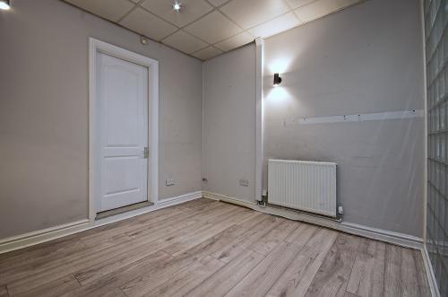 80 Stockport Road, Cheadle, SK8