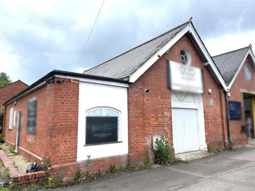 Unit 1 The Old Water Yard, 1 Curtis Road, Dorking, RH4