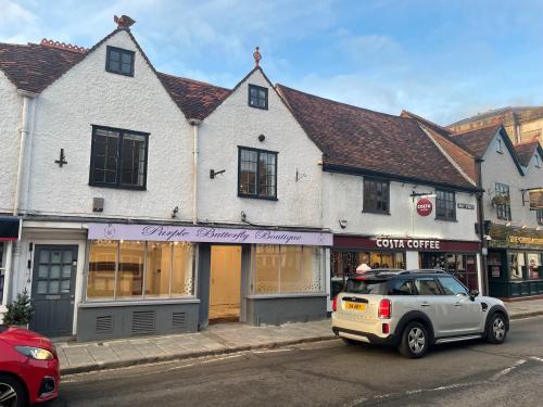 8 West Street, Marlow, SL7