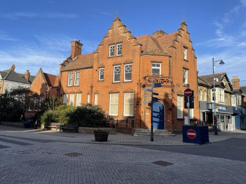 33 Hamilton Road, Felixstowe, IP11