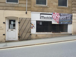17 Piccadilly, Bradford, BD1