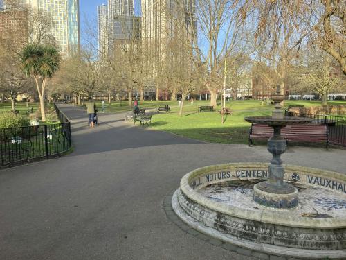 New Park Kiosk, Vauxhall Park, Fentiman Road, Vauxhall, London, SW8