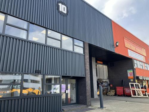 Unit 10, 1000 North Circular Road, Staples Corner, London, NW2