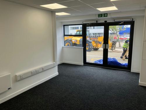 Unit 10, 1000 North Circular Road, Staples Corner, London, NW2