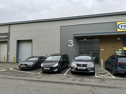 Unit 3, Hounslow Trade Park, Hounslow, TW3