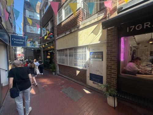 12C Meeting House Lane, The Lanes, Brighton, BN1