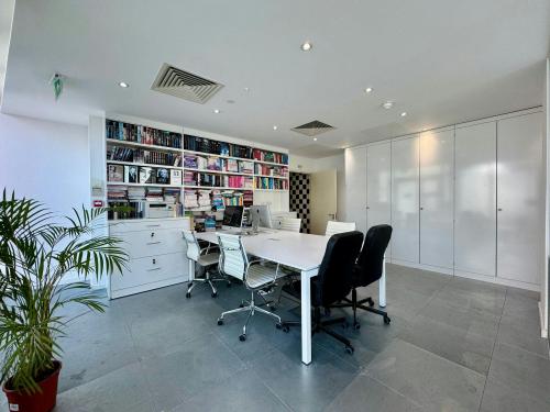 Unit 5 Riverside Quarter, One Eastfield Avenue, Wandsworth, London, SW18