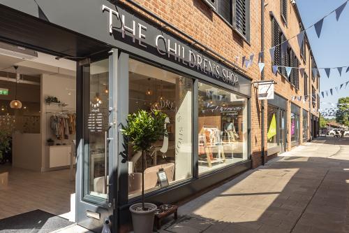 Unit 4, Gardiner Place, Henley, RG9