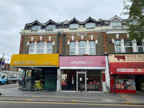 403 Hoe Street, Walthamstow, London, E17