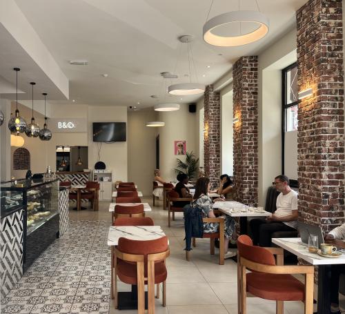 180 Kentish Town Road, Kentish Town, London, NW5