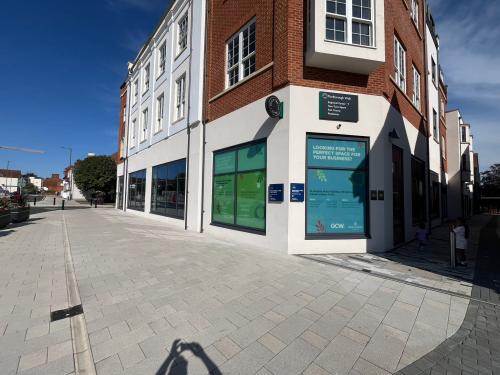 Unit 14, Brightwells, Farnham, GU9