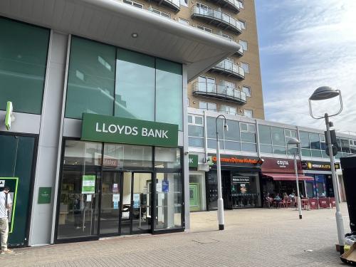 40, The Centre, Feltham, TW13