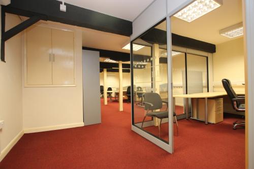 Units 1 & 2 St Johns Court, Brewery Hill & 90Commercial Rd, Grantham, NG31