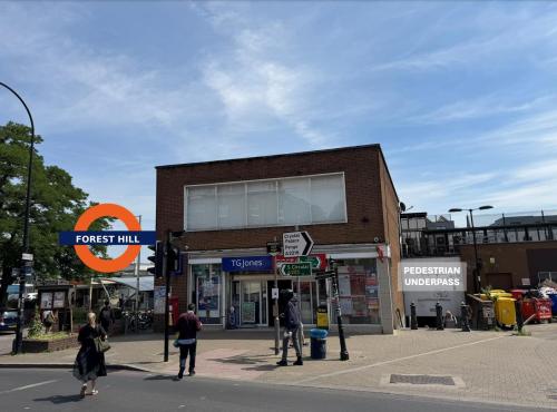 Forest Hill Railway Station Devonshire Road, Forest Hill, London, SE23