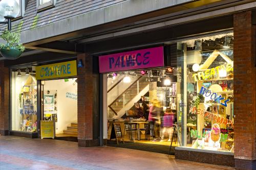 Unit 38-40, Palace Gardens, Enfield, EN2