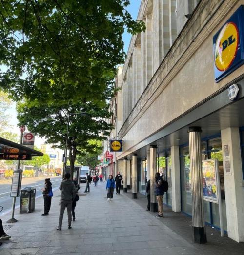 420 Holloway Road, Holloway, London, N7