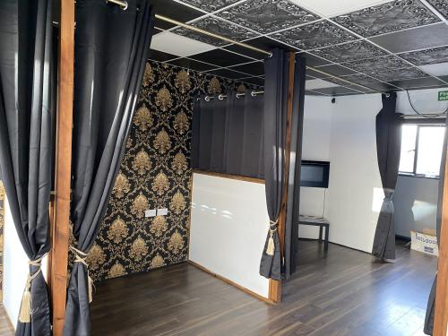 Unit 8 The Boulevard, London Road, Waterlooville, PO7