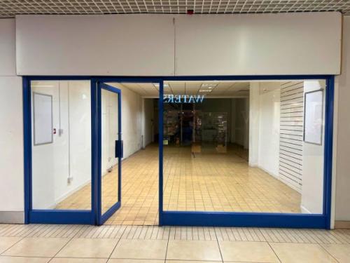 Unit 1, Kingsgate Shopping Centre, James Street, Dunfermline, KY12