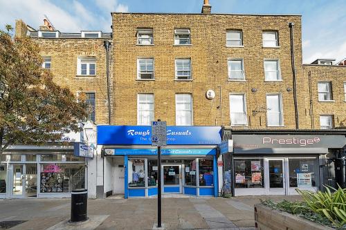16 Chapel Market, Islington, London, N1