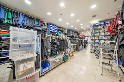 16 Chapel Market, Islington, London, N1