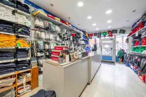 16 Chapel Market, Islington, London, N1
