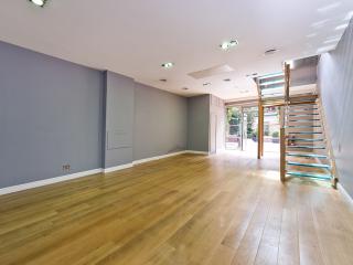 Unit G5 1.03/5, The Plaza, 535 Kings Road, Chelsea, London, SW10