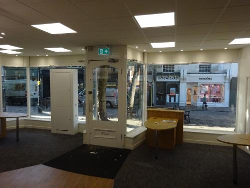 4 Central Pavement, Chesterfield, S40