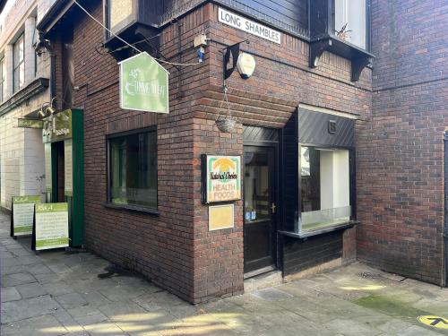 4-6 Long Shambles (Aka 5 The Shambles), Chesterfield, S40