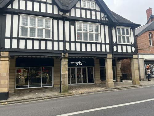 3 Knifesmithgate, Chesterfield, S40