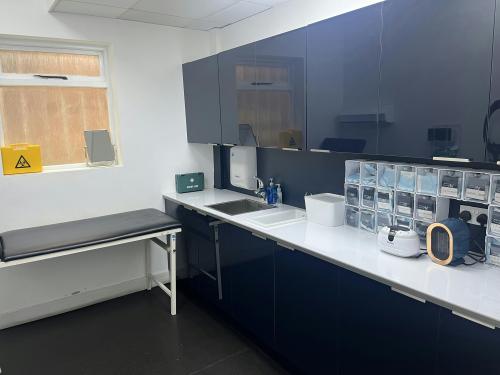 3 Knifesmithgate, Chesterfield, S40